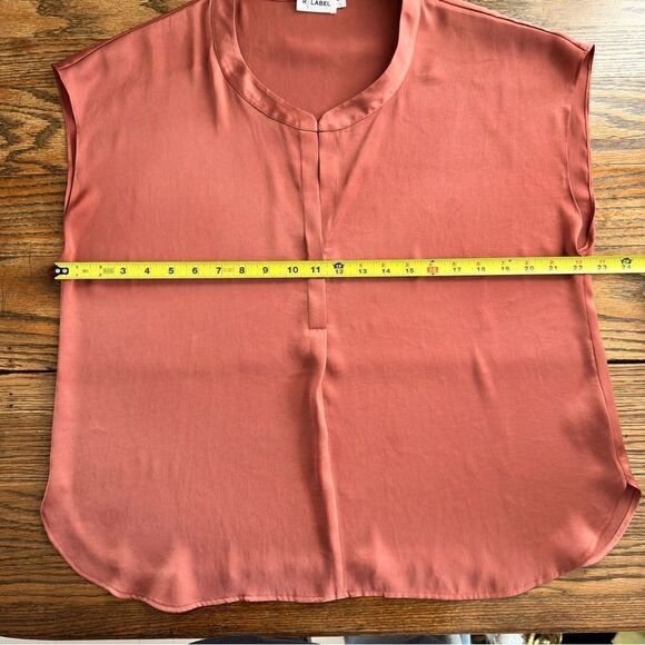 R Label Sleeveless Satin Top Blouse Relaxed Fit Rust Color Women’s L - Picture 4 of 7